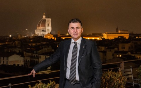 2026: 80 anni dall’Assemblea Costituente. “La Costituzione, spiegata male, capita bene” porta la Carta tra scuole, cittadini, istituzioni e italiani nel mondo