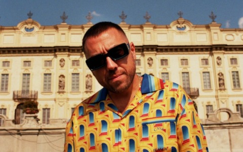 Coez si esibirà a Pisa il 22 luglio al Summer Knights