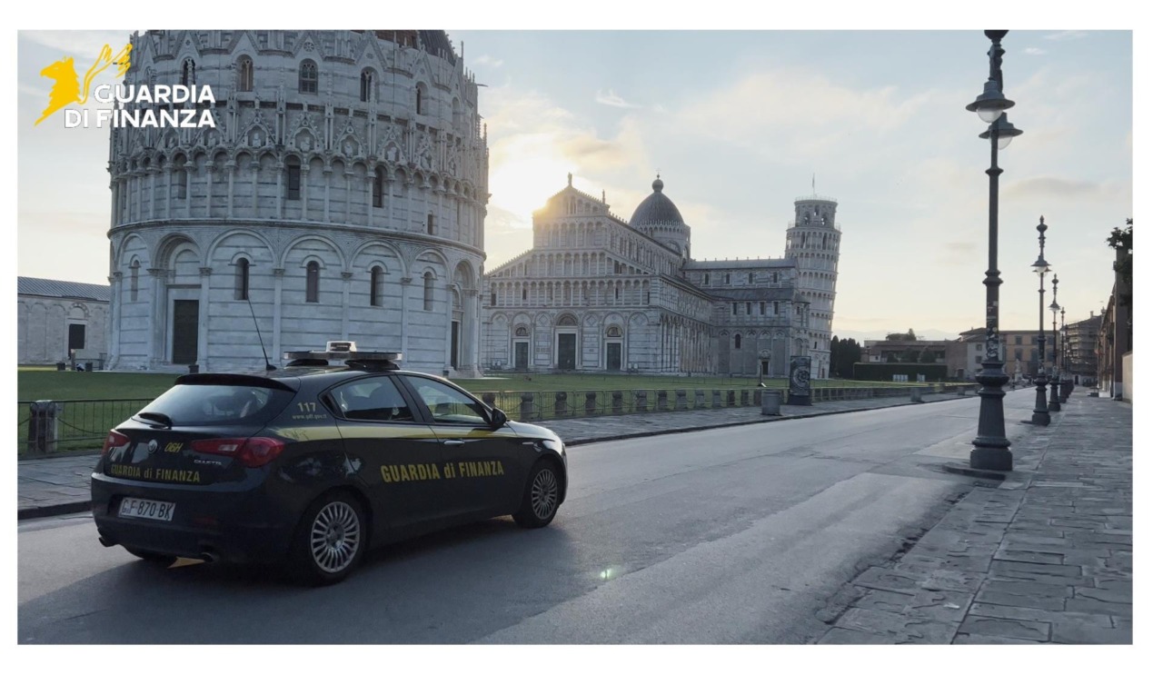 Scoperto un sistema di smurfing per il trasferimento di capitali all’estero a Pisa